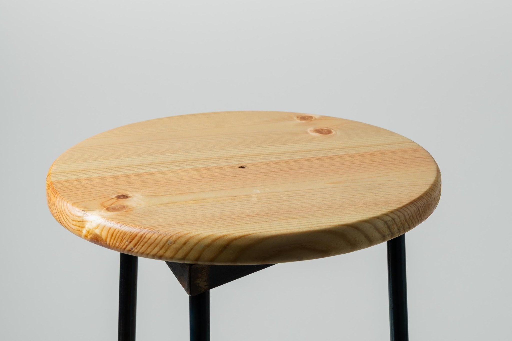 …OR LESS - Glow - wirM Furniture